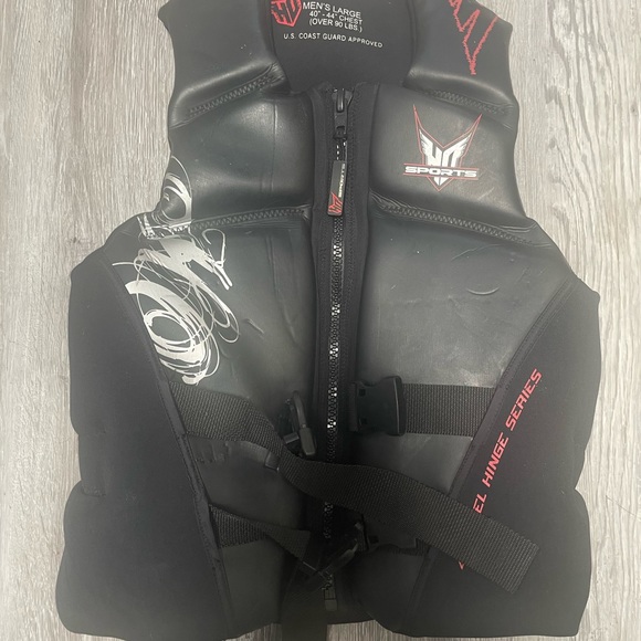 HO Sports Men’s Large Red Black Ski Vest - Picture 2 of 5